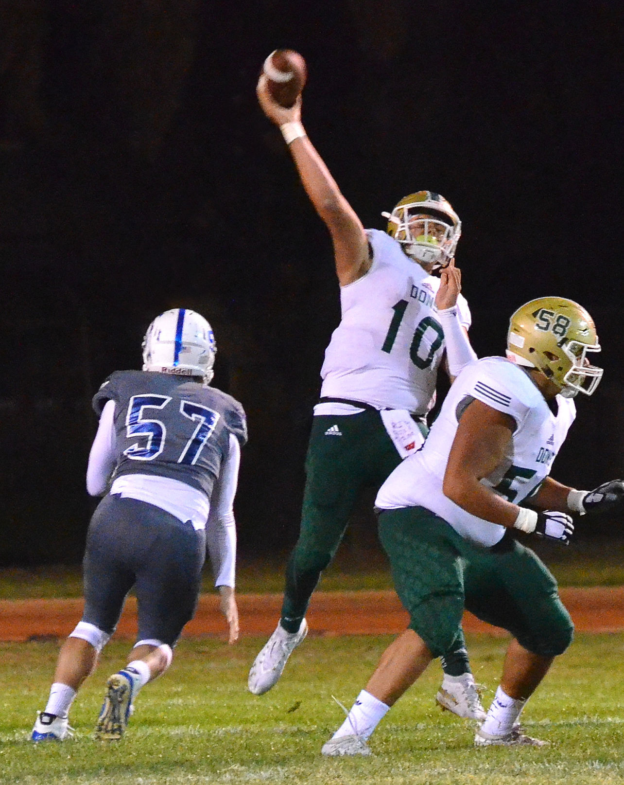 101819-Santa Barbara-Lompoc Football 08.JPG